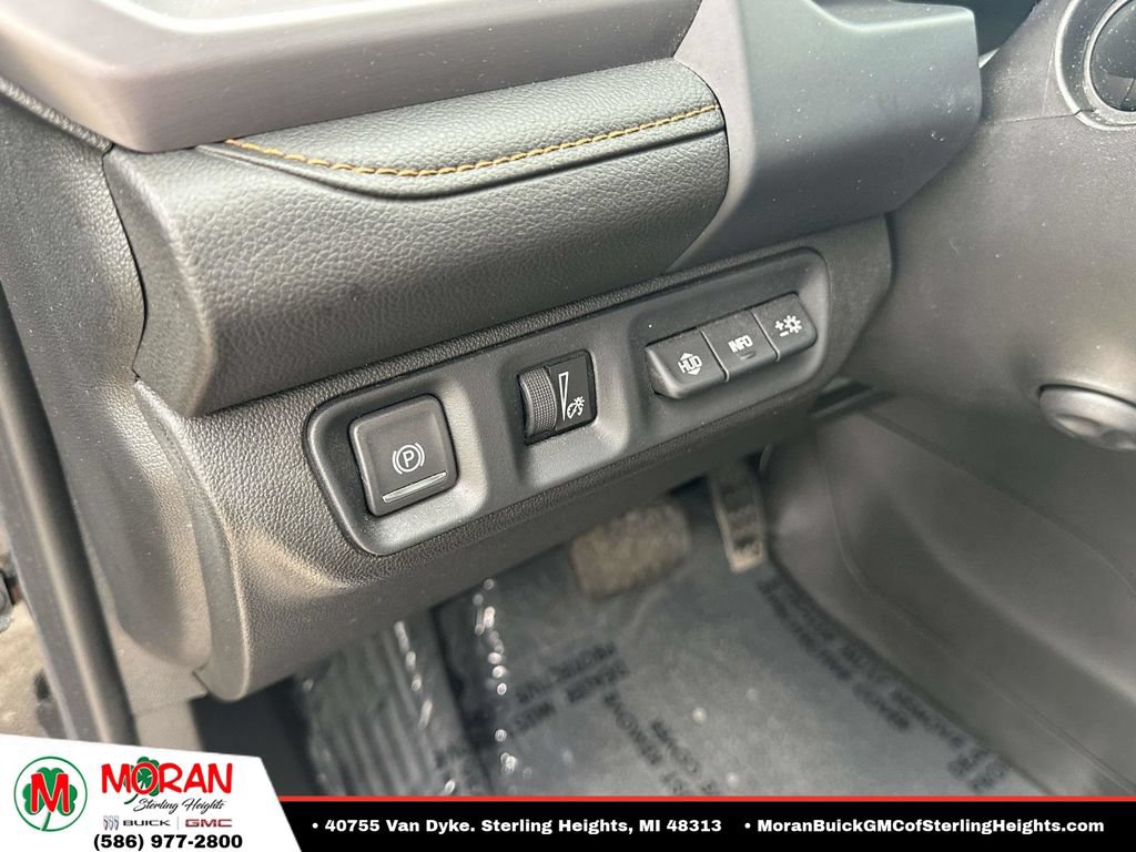 Certified 2023 GMC Acadia AT4 w/ Technology Package AWD/4WD image 19