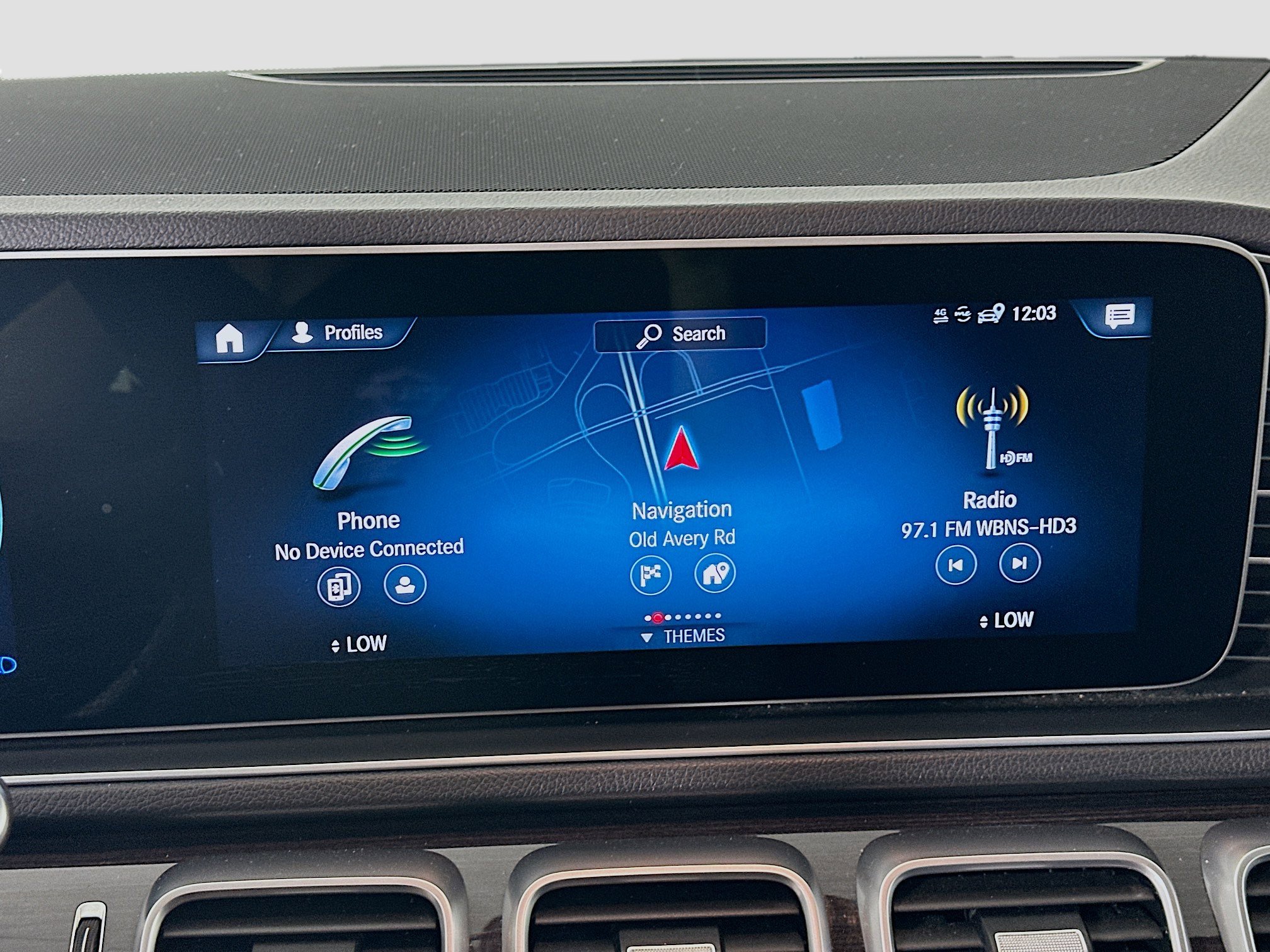 Certified 2021 Mercedes-Benz GLE 350 4MATIC w/ Premium Package image 19