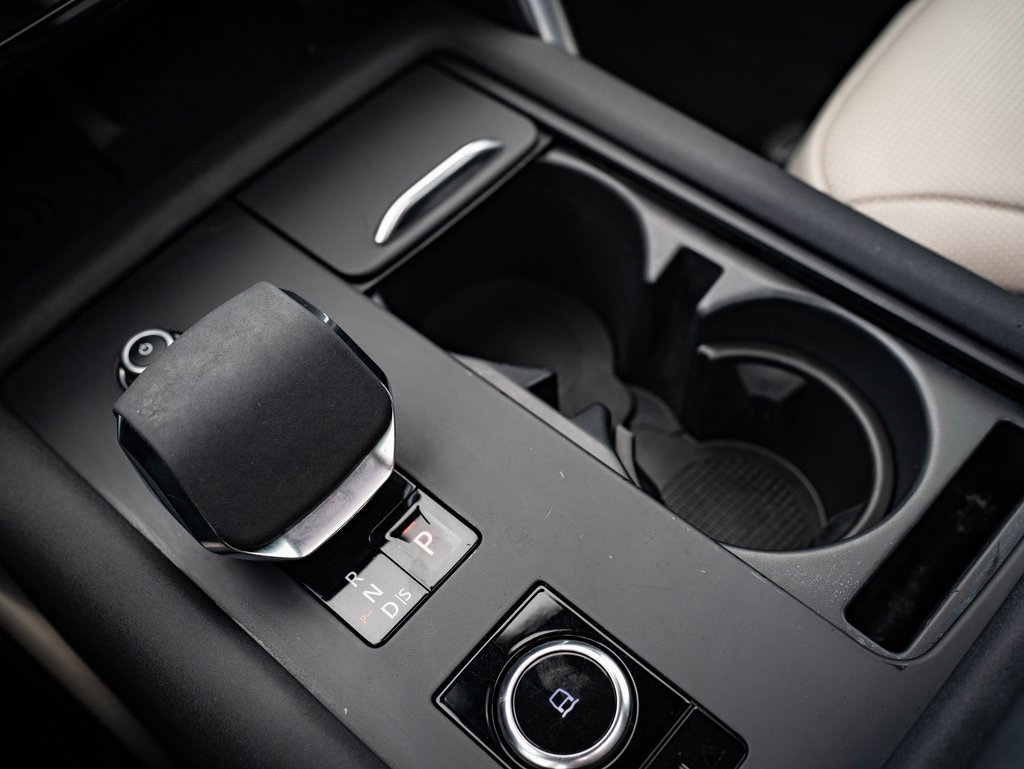 Used 2023 Land Rover Discovery S R-Dynamic image 23