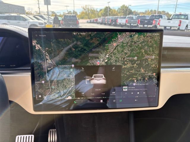 Used 2022 Tesla Model X Plaid image 13