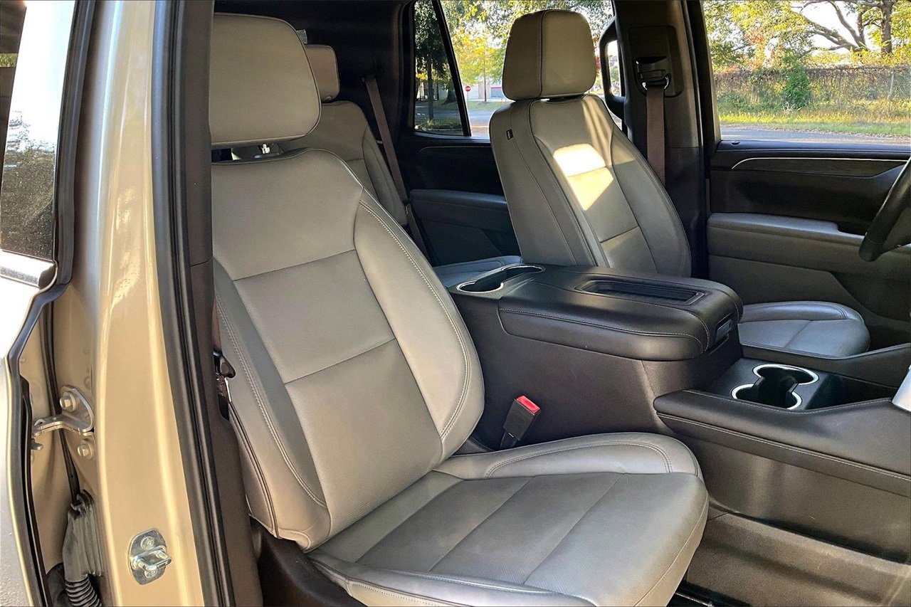 Used 2021 GMC Yukon SLT w/ SLT Luxury Plus Package image 26