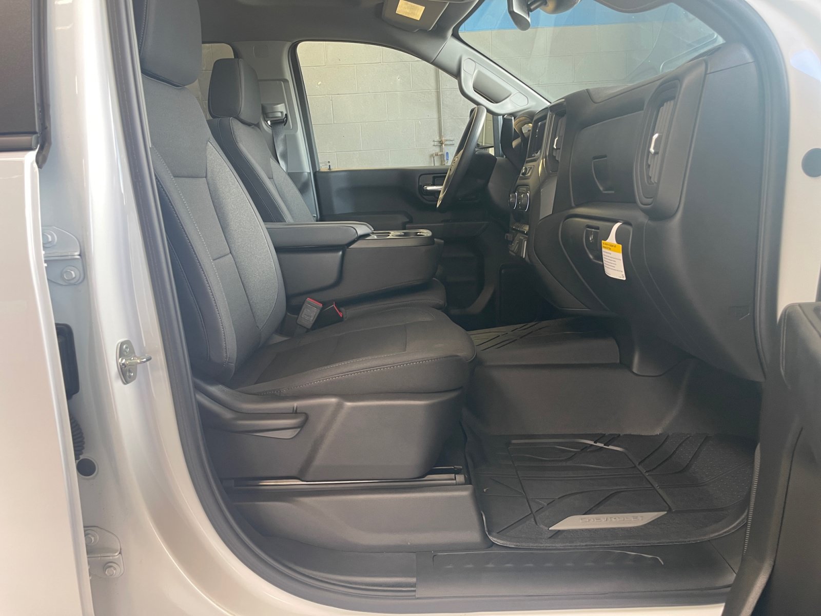 New 2026 Chevrolet Silverado 3500 W/T w/ WT/CX Safety Package AWD/4WD image 29