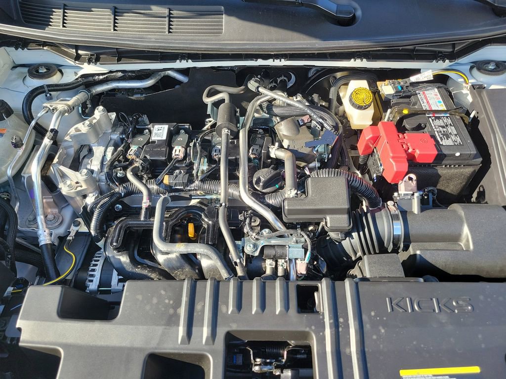 Used 2025 Nissan Kicks SV image 27