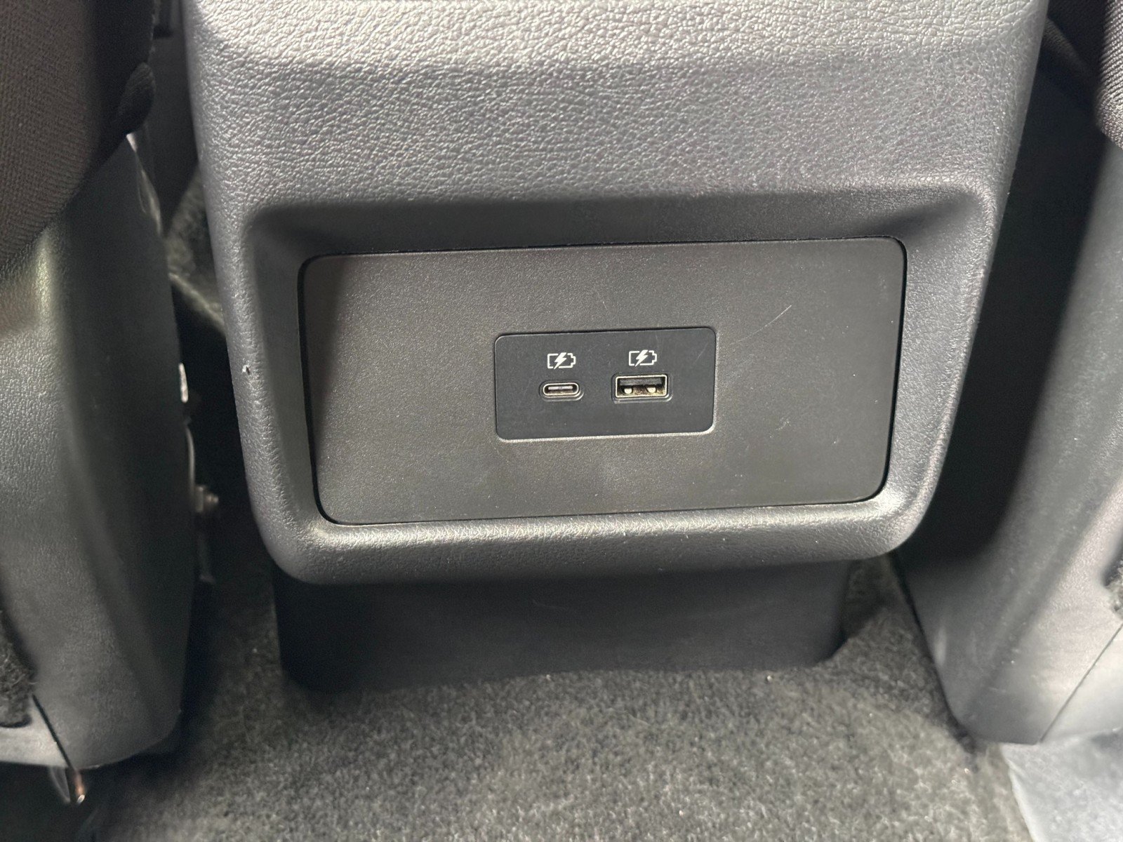 Used 2022 Nissan Rogue SV FWD image 29