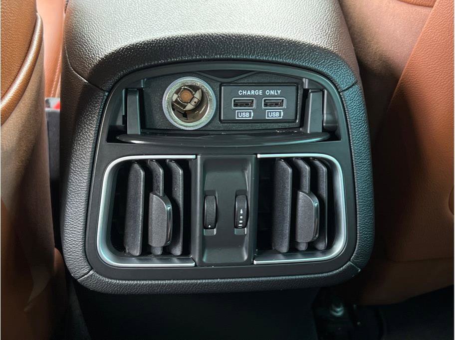 Used 2022 Maserati Levante GT image 10