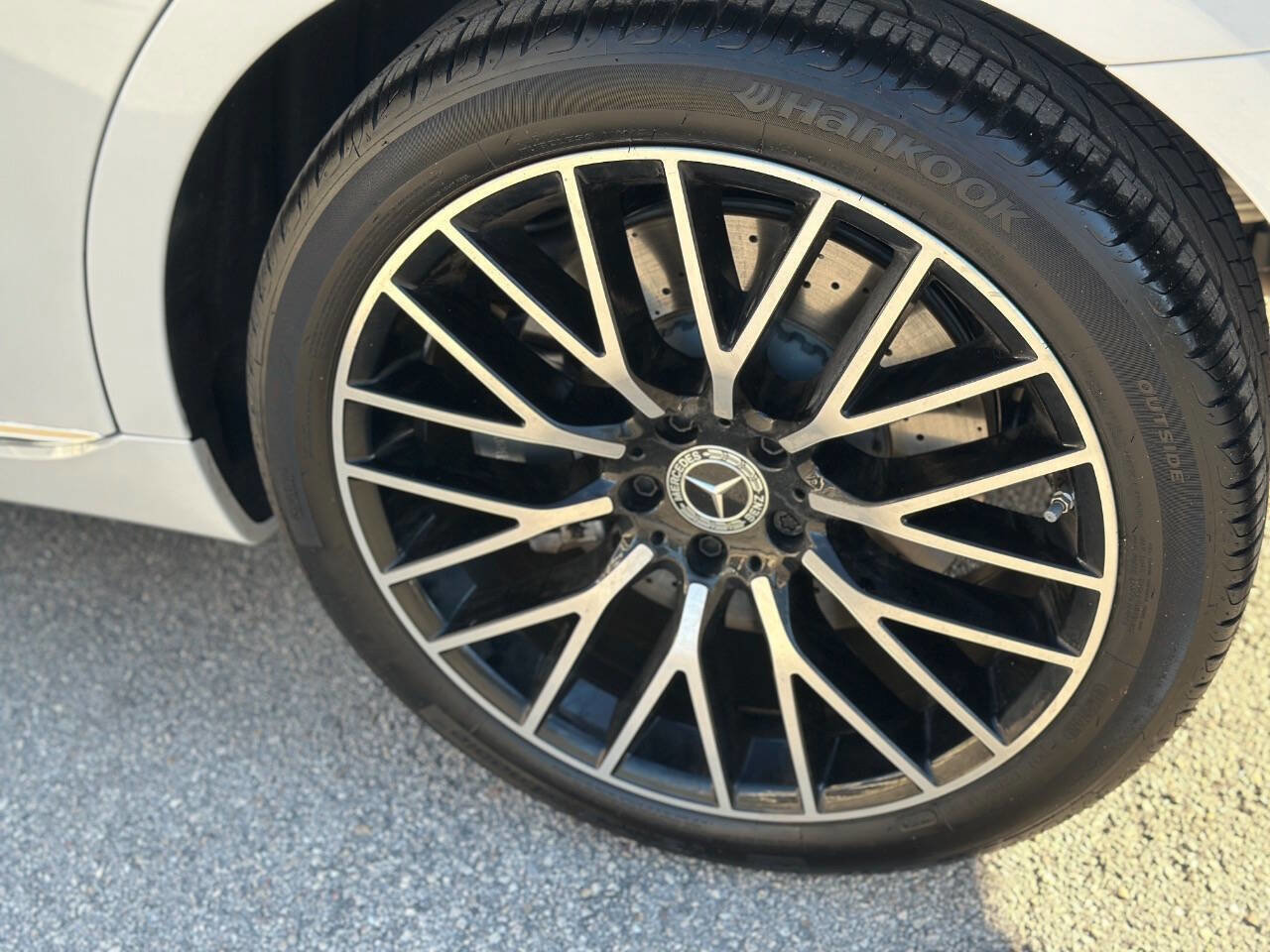 Used 2025 Mercedes-Benz S 580 4MATIC Sedan image 9