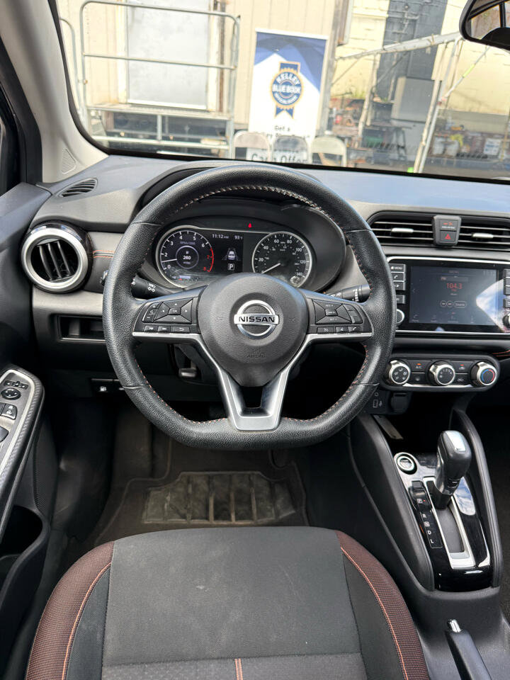 Used 2021 Nissan Versa SR image 18