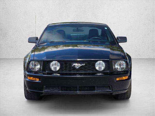 Used 2005 Ford Mustang GT image 2