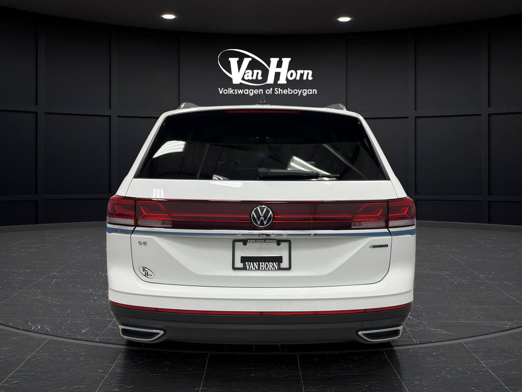 Used 2024 Volkswagen Atlas SE AWD/4WD image 6