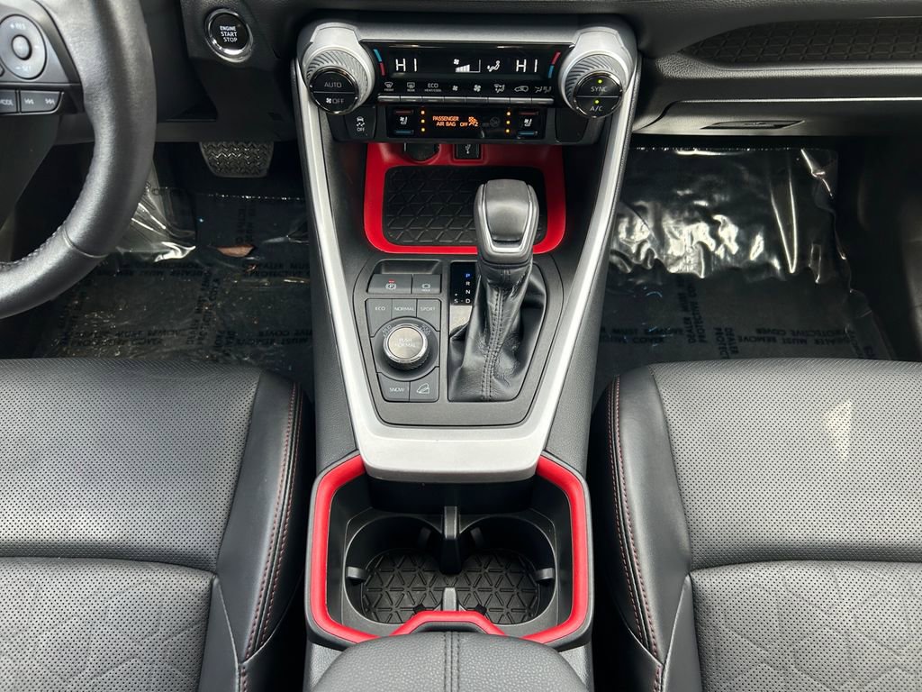 Used 2022 Toyota RAV4 TRD Off-Road w/ TRD Off-Road Weather Package image 12