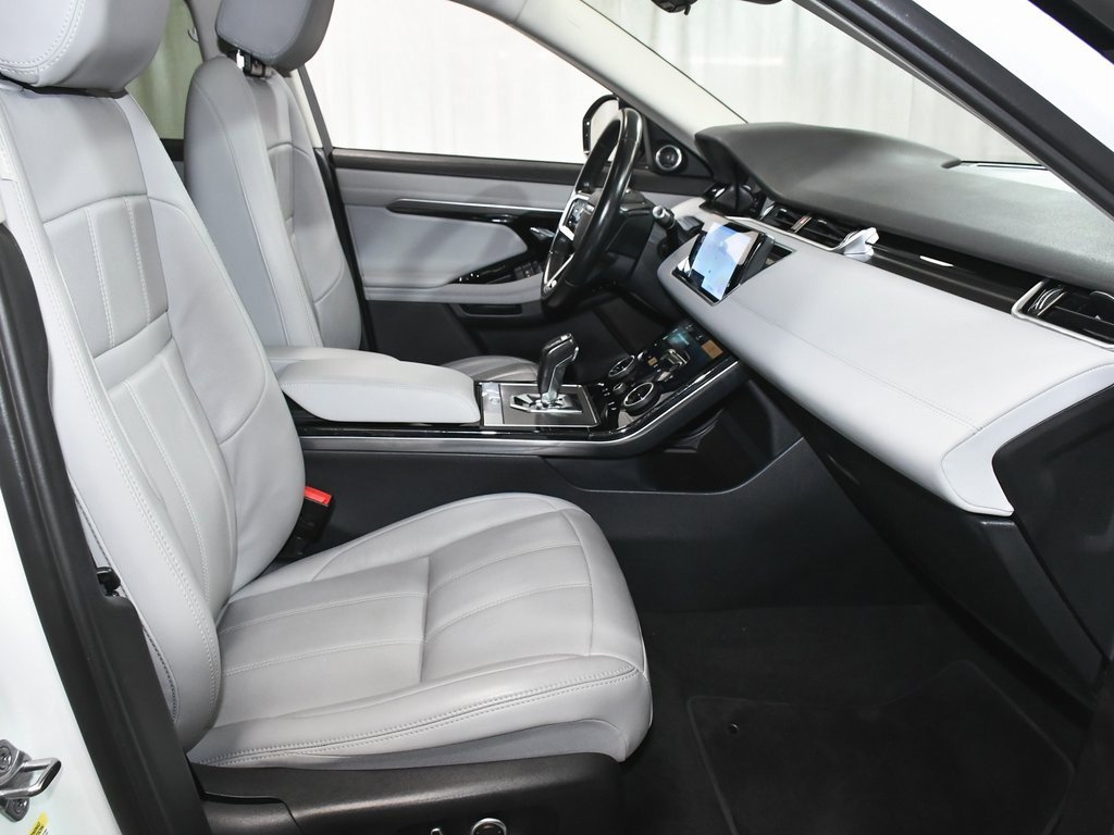 Used 2022 Land Rover Range Rover Evoque SE image 57