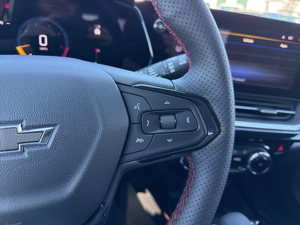 New 2026 Chevrolet Trax RS w/ Sunroof Package image 16