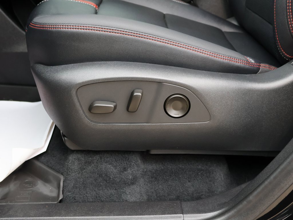 Certified 2024 Chevrolet Traverse RS w/ LPO, Floor Liner Package image 14