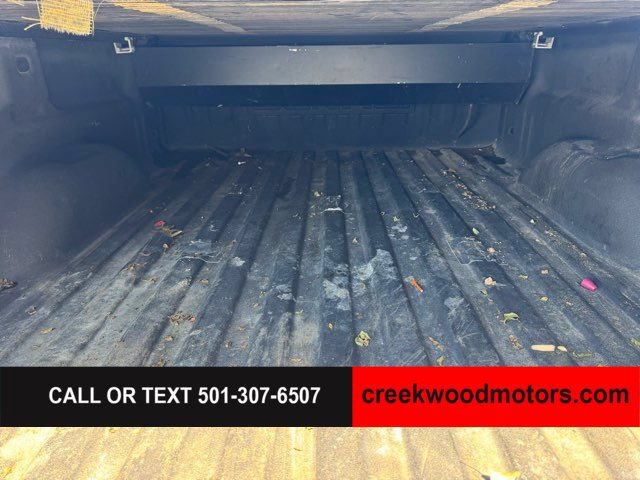 Used 2019 GMC Sierra 2500 Denali w/ Duramax Plus Package AWD/4WD image 17