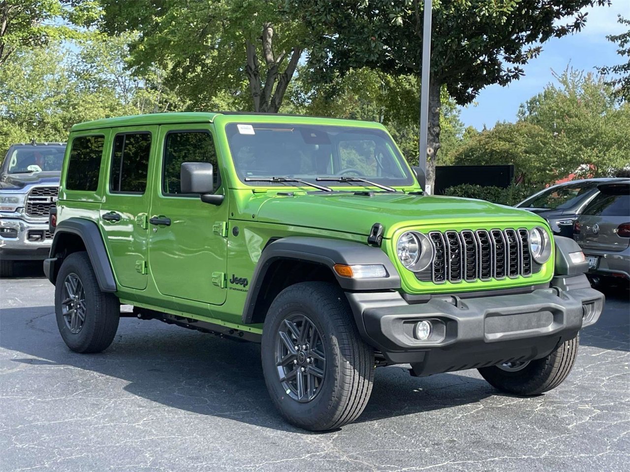 New 2025 Jeep Wrangler Sport S image 40