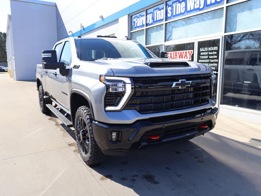 New 2026 Chevrolet Silverado 2500 LT image 2