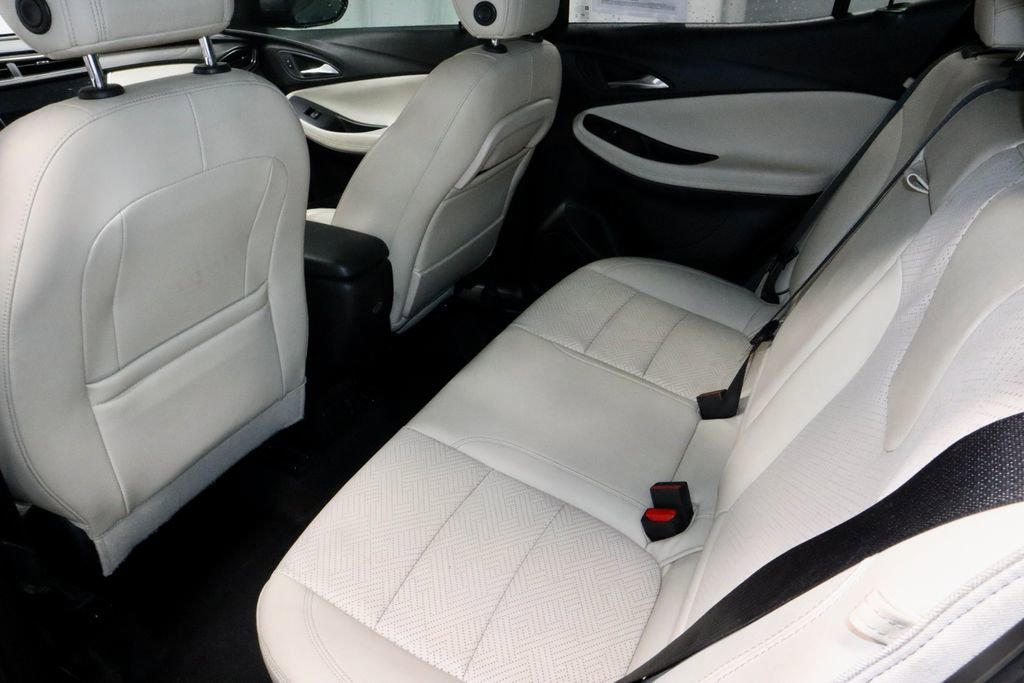 Used 2023 Buick Encore GX Essence w/ Experience Buick Package image 21