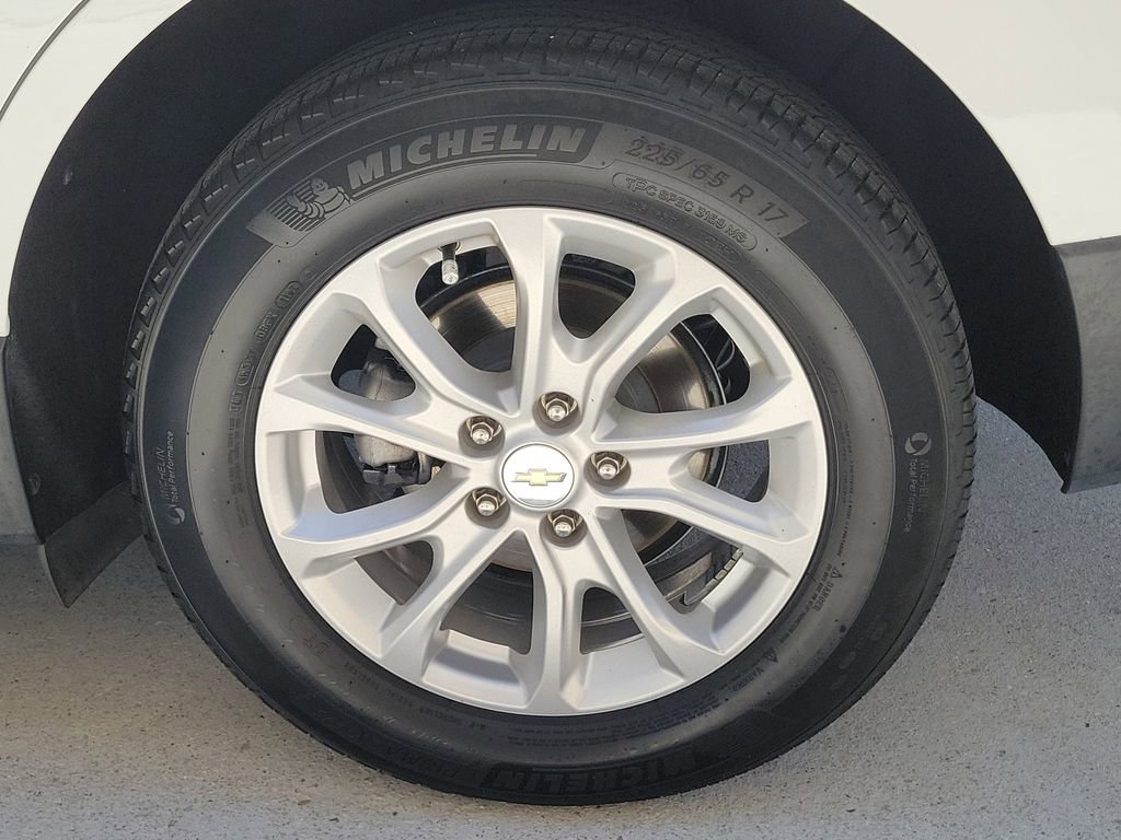 Used 2020 Chevrolet Equinox LS image 15