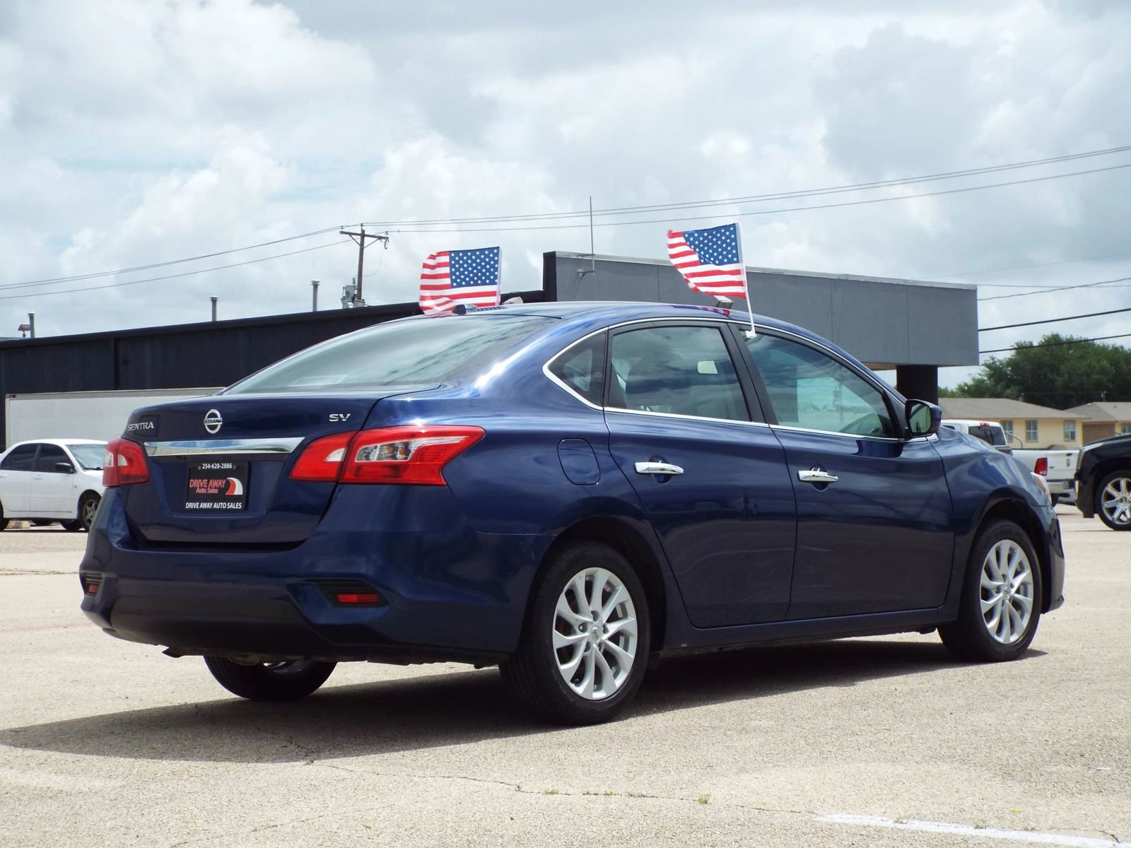 Used 2019 Nissan Sentra SV FWD image 6