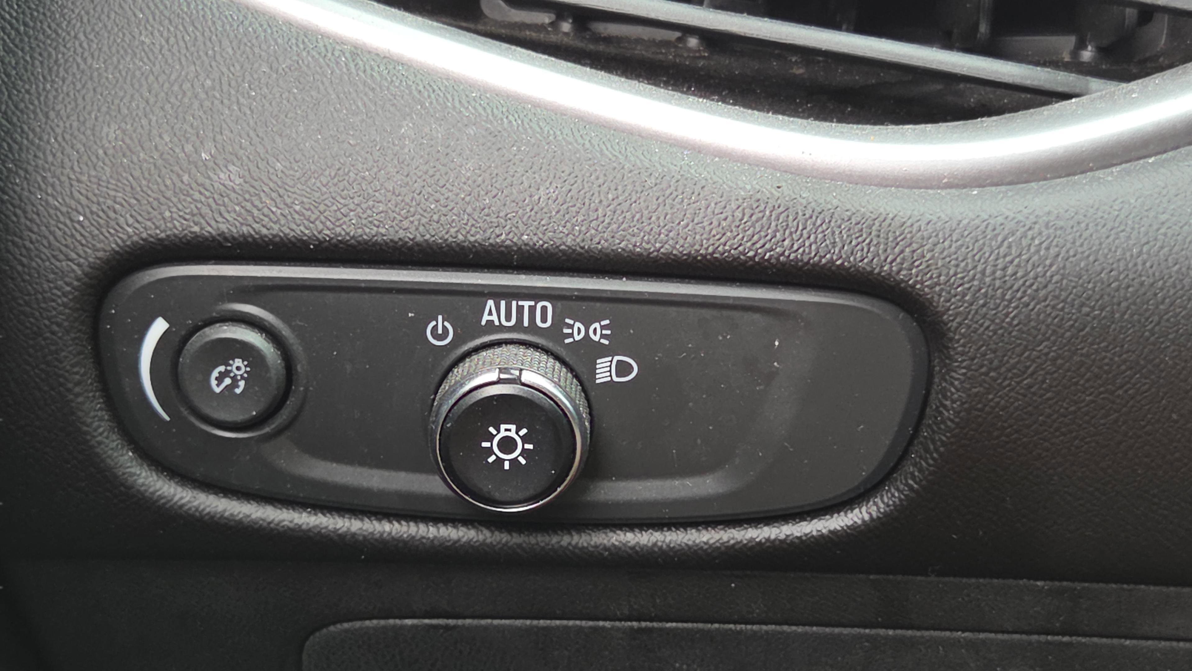 Used 2021 Chevrolet Malibu RS w/ LPO, Convenience Package 2 FWD image 25