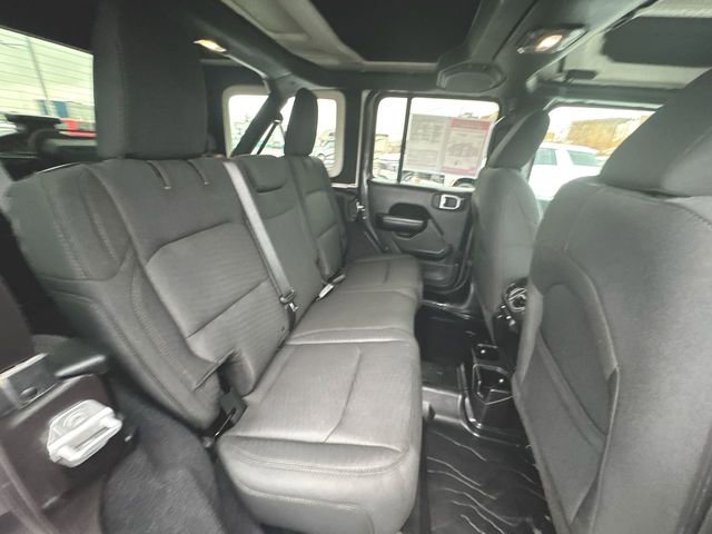 Used 2018 Jeep Wrangler Unlimited Sport S image 26