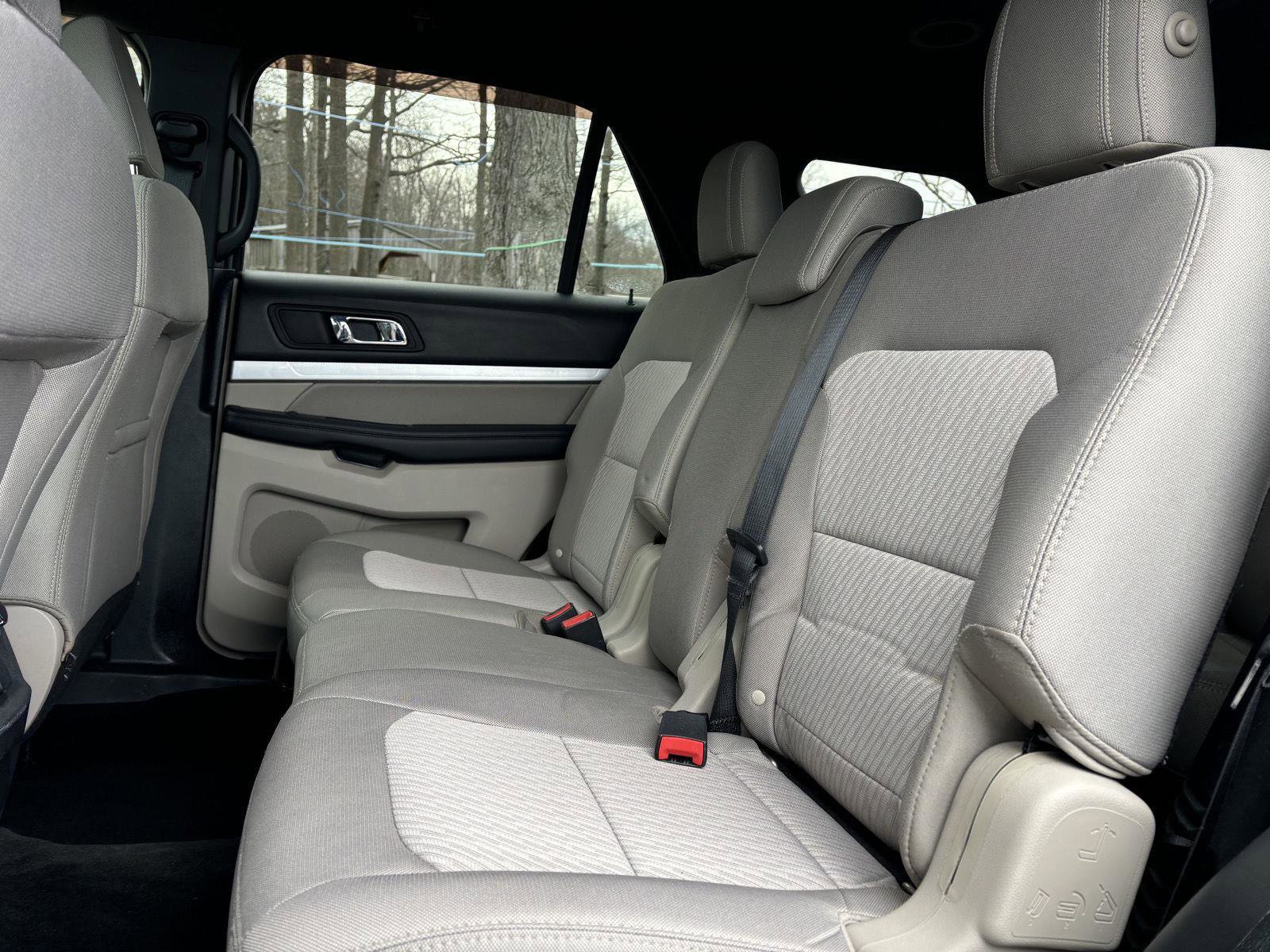 Used 2018 Ford Explorer 4WD image 29
