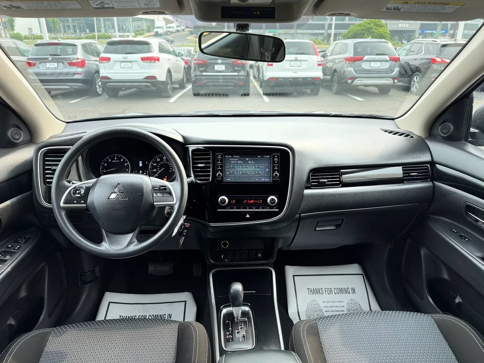Used 2020 Mitsubishi Outlander ES FWD image 12