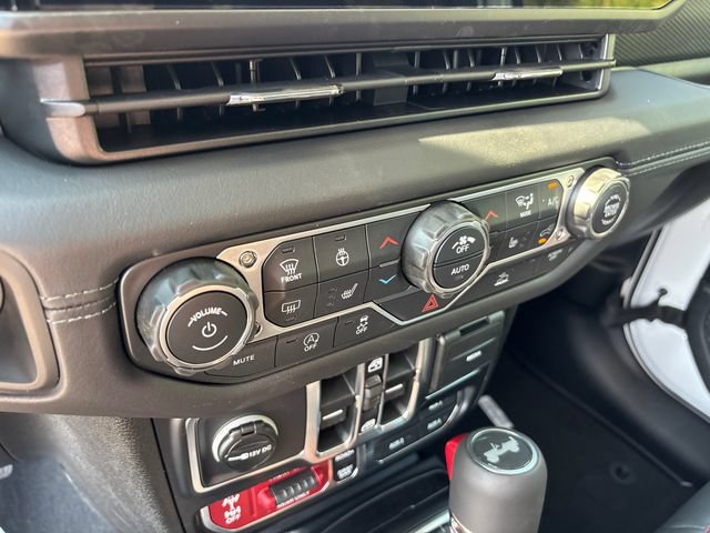 New 2027 Jeep Wrangler Unlimited Rubicon AWD/4WD image 22