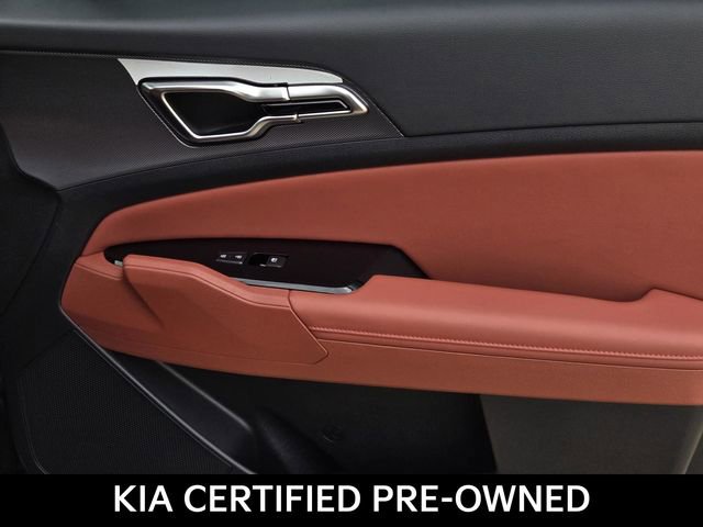 Certified 2025 Kia Sportage SX Prestige AWD/4WD image 8