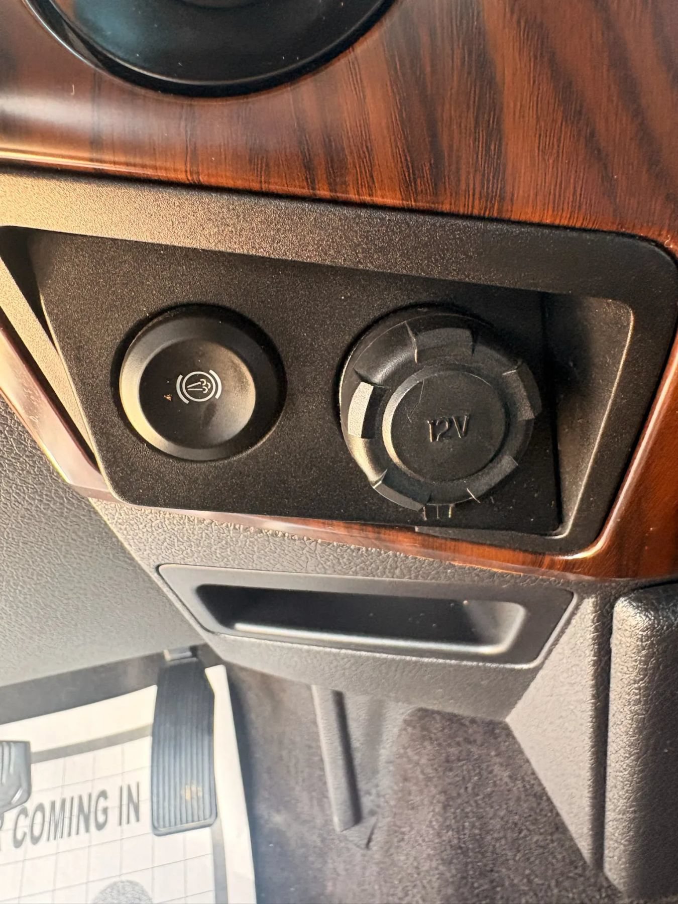 Used 2016 Ford F350 Lariat w/ Lariat Interior Package AWD/4WD image 22