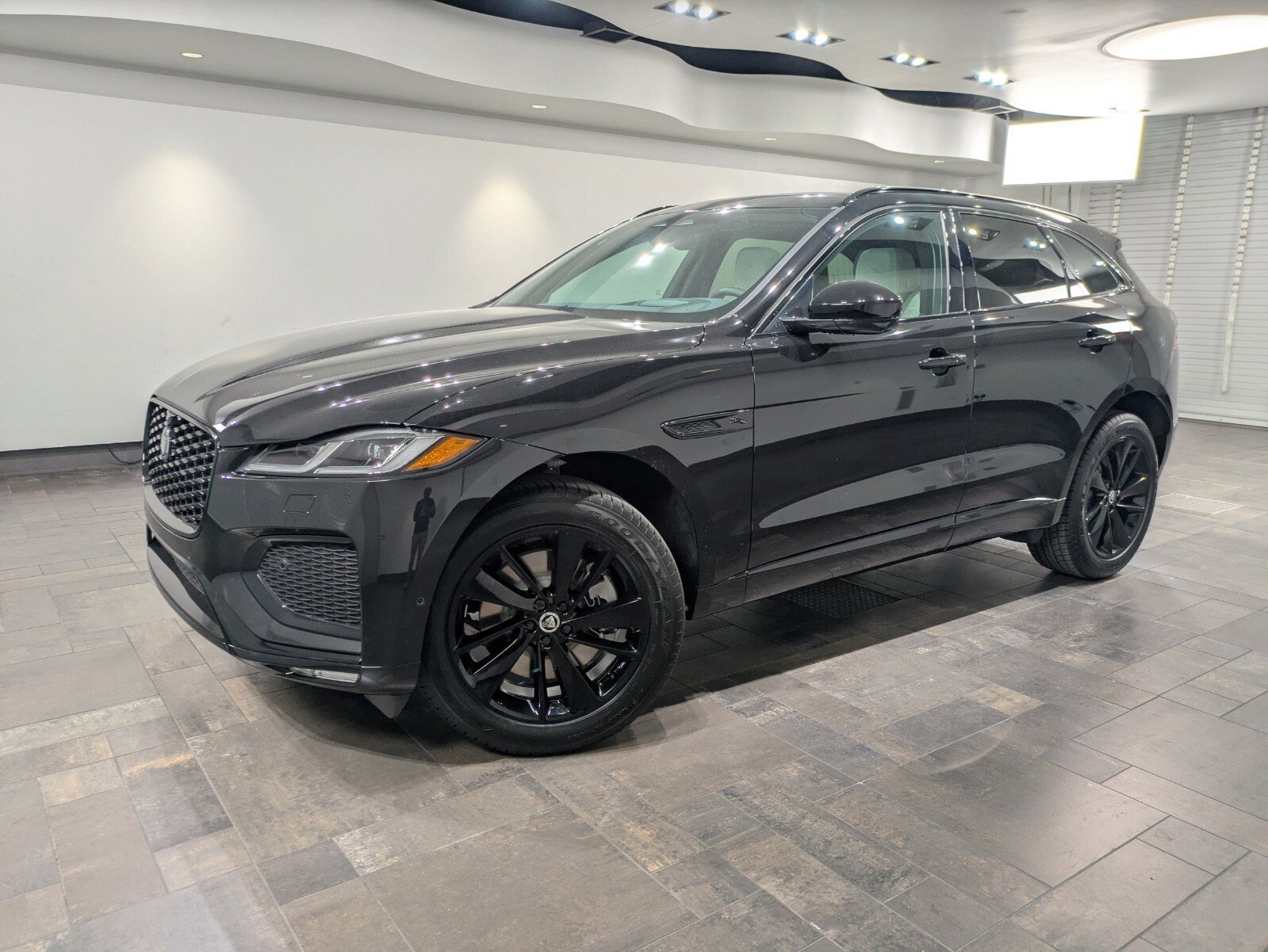 New 2026 Jaguar F-PACE R-Dynamic S