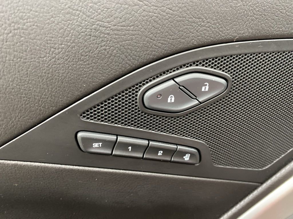 Used 2016 Chevrolet Corvette Stingray Coupe w/ 2LT Preferred Equipment Group RWD image 21