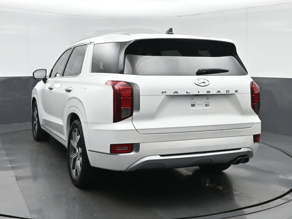Used 2022 Hyundai Palisade Limited FWD image 5
