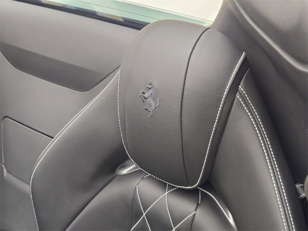 Used 2022 Ferrari 812 GTS image 20