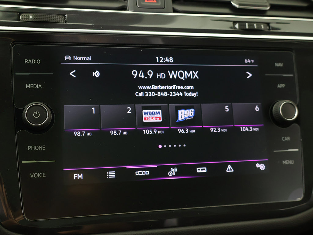 Used 2022 Volkswagen Tiguan SEL R-Line AWD/4WD image 45