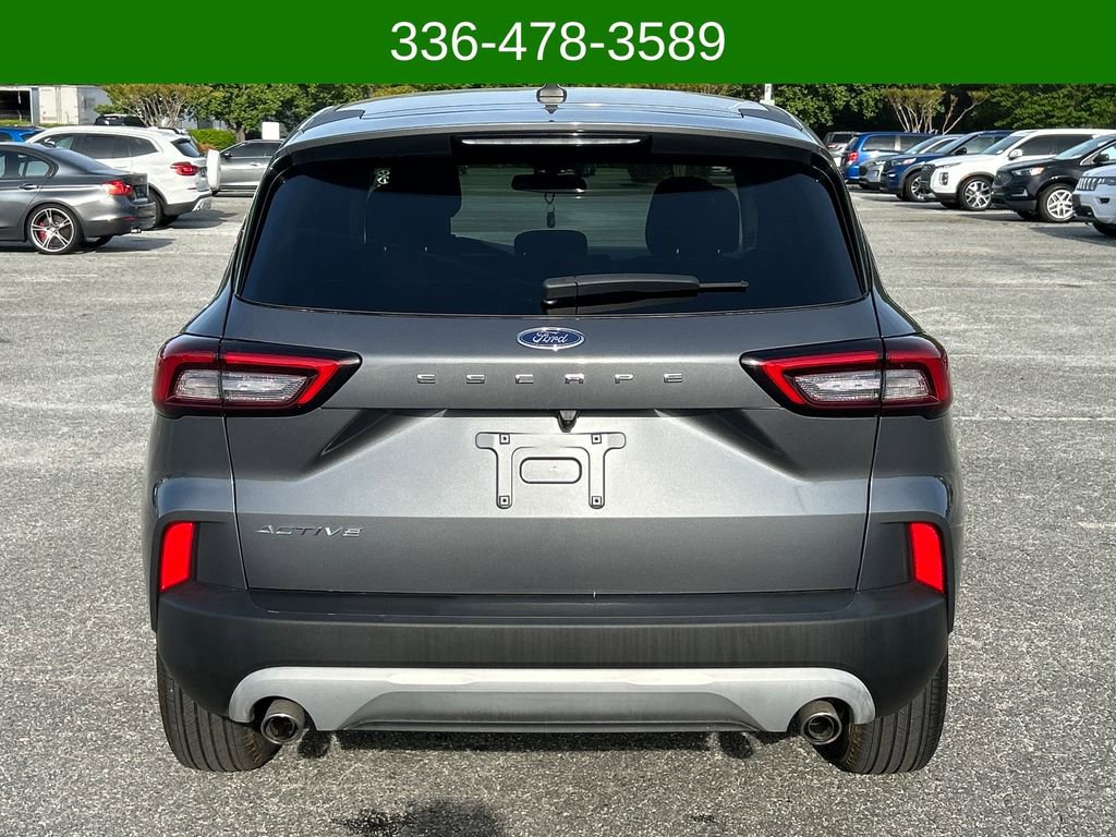 Used 2024 Ford Escape Active w/ Cold Weather Package image 4