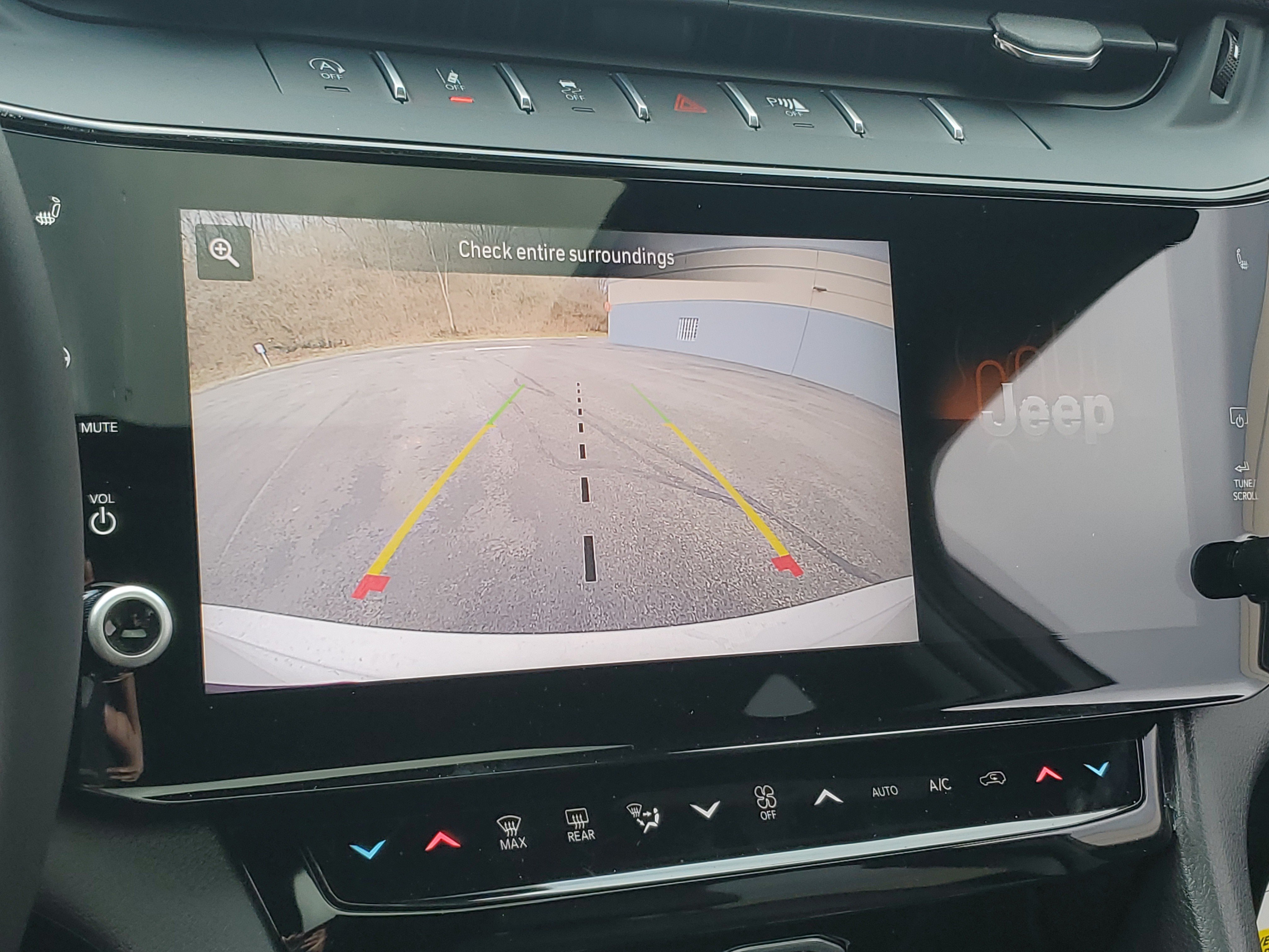 New 2026 Jeep Grand Cherokee Altitude AWD/4WD image 17