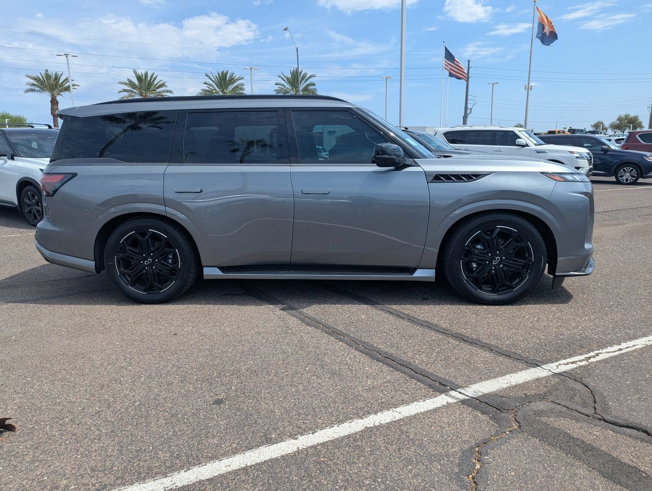 New 2027 INFINITI QX80 Sensory AWD/4WD image 6