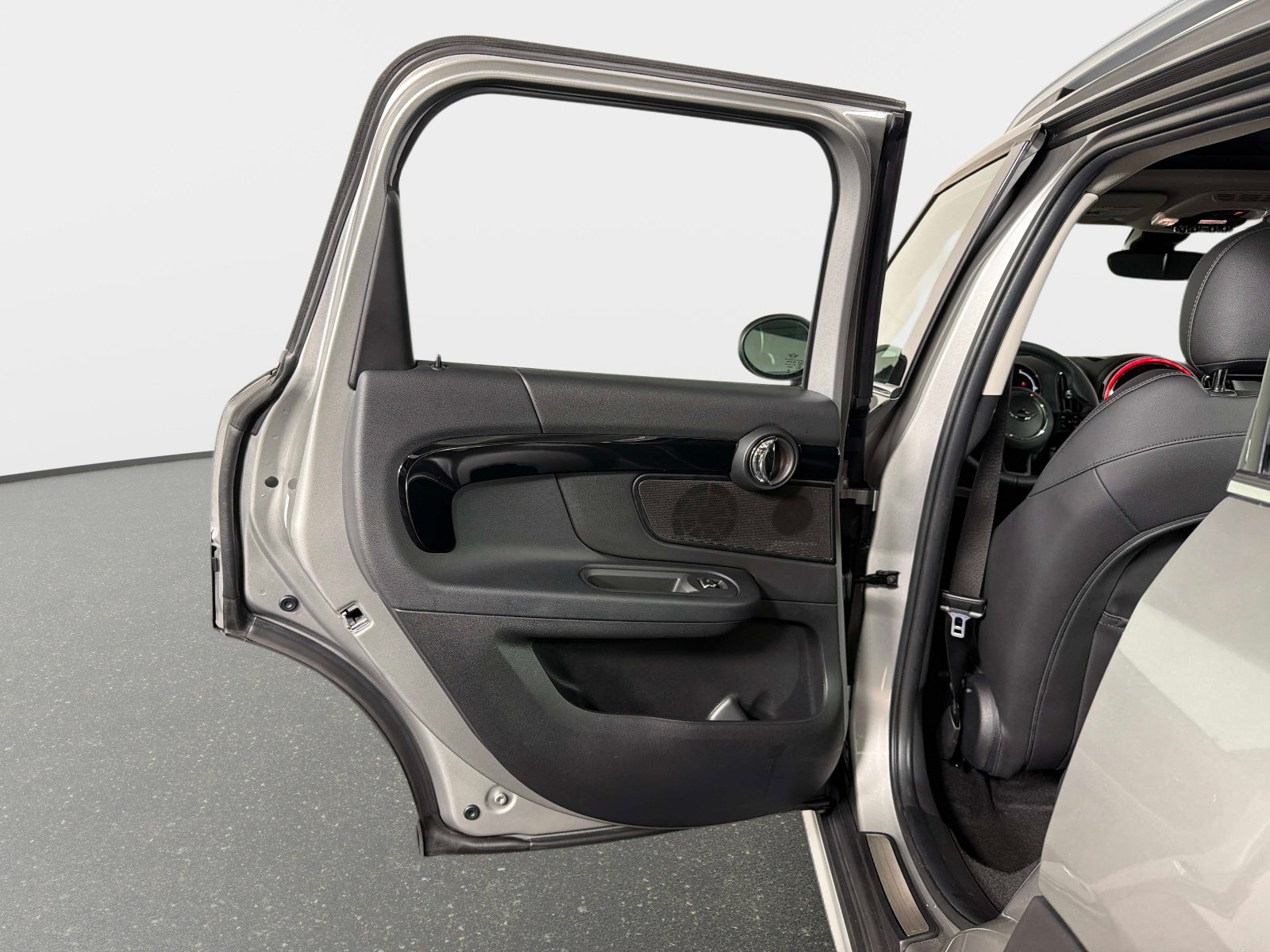 Used 2024 MINI Cooper Countryman S FWD image 29