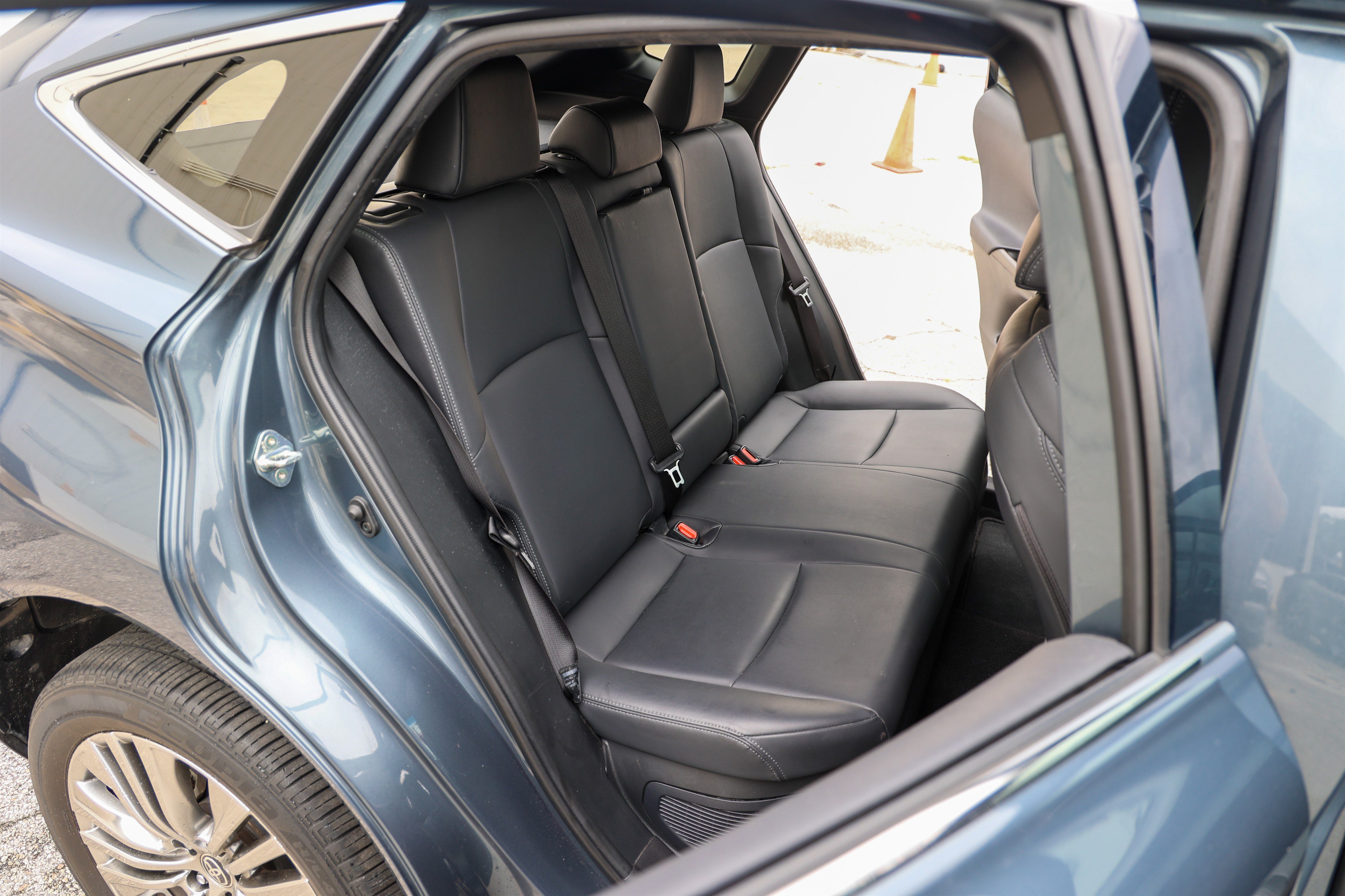 Certified 2024 Toyota Venza XLE AWD/4WD image 38