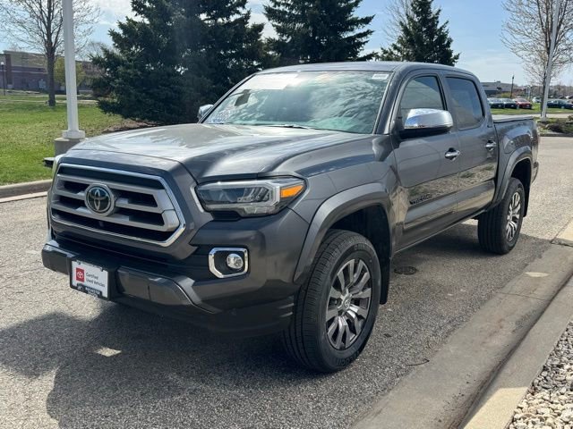 Certified 2022 Toyota Tacoma Limited AWD/4WD image 35