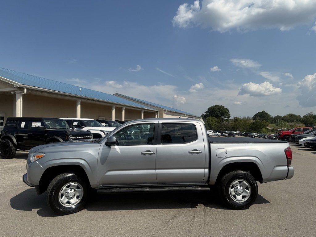 Used 2019 Toyota Tacoma SR image 6