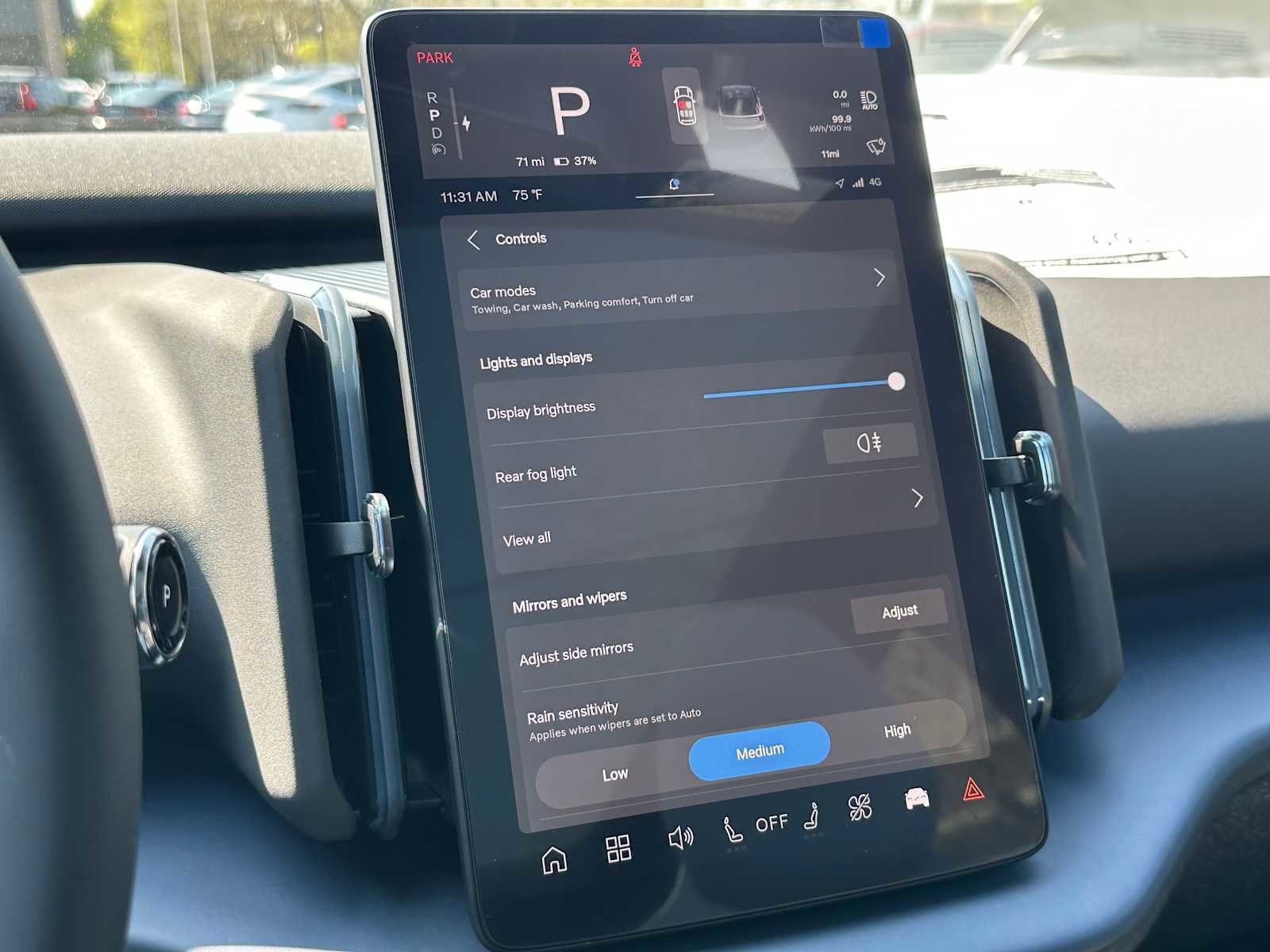 New 2025 Volvo EX30 Plus w/ Protection Package Premier image 30