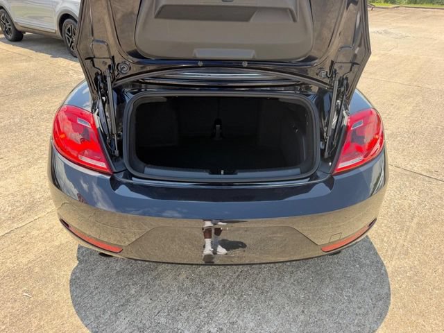 Used 2014 Volkswagen Beetle R-Line FWD image 5