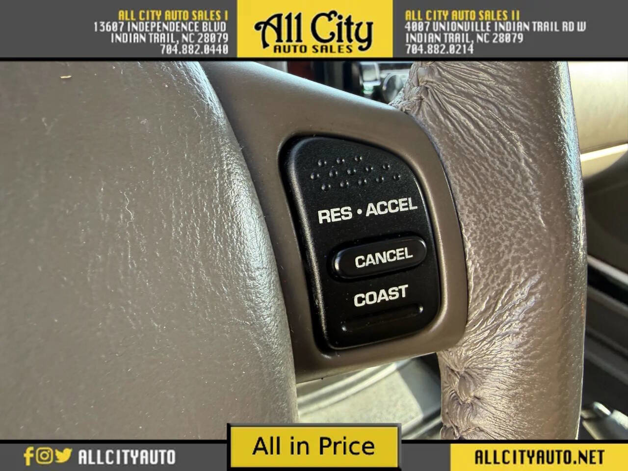 Used 2000 Jeep Grand Cherokee Limited image 16