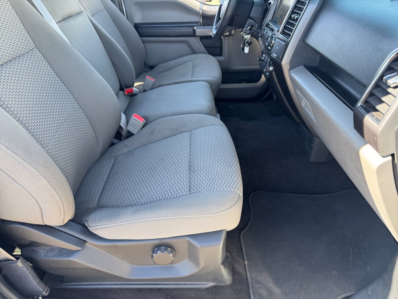 Used 2019 Ford F150 XLT image 15