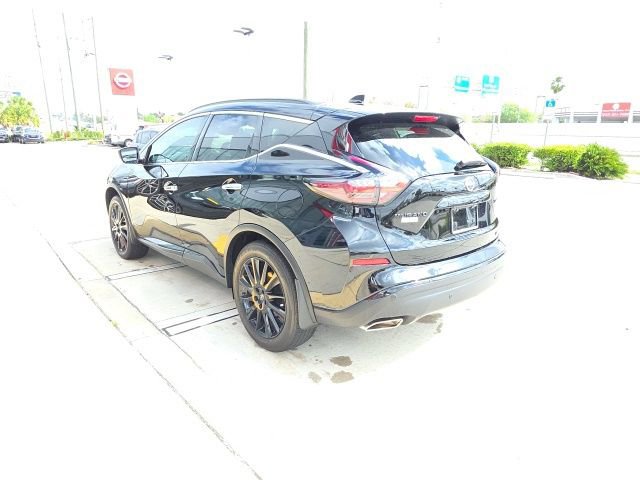Used 2024 Nissan Murano SV w/ SV Midnight Edition Package image 6