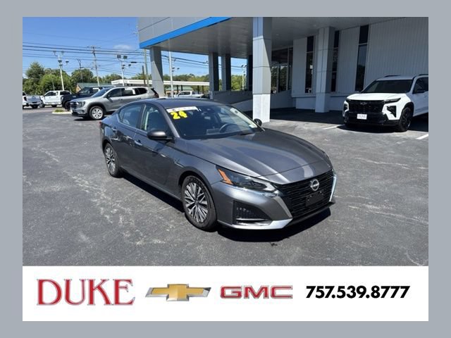 Used 2024 Nissan Altima 2.5 SV FWD image 1