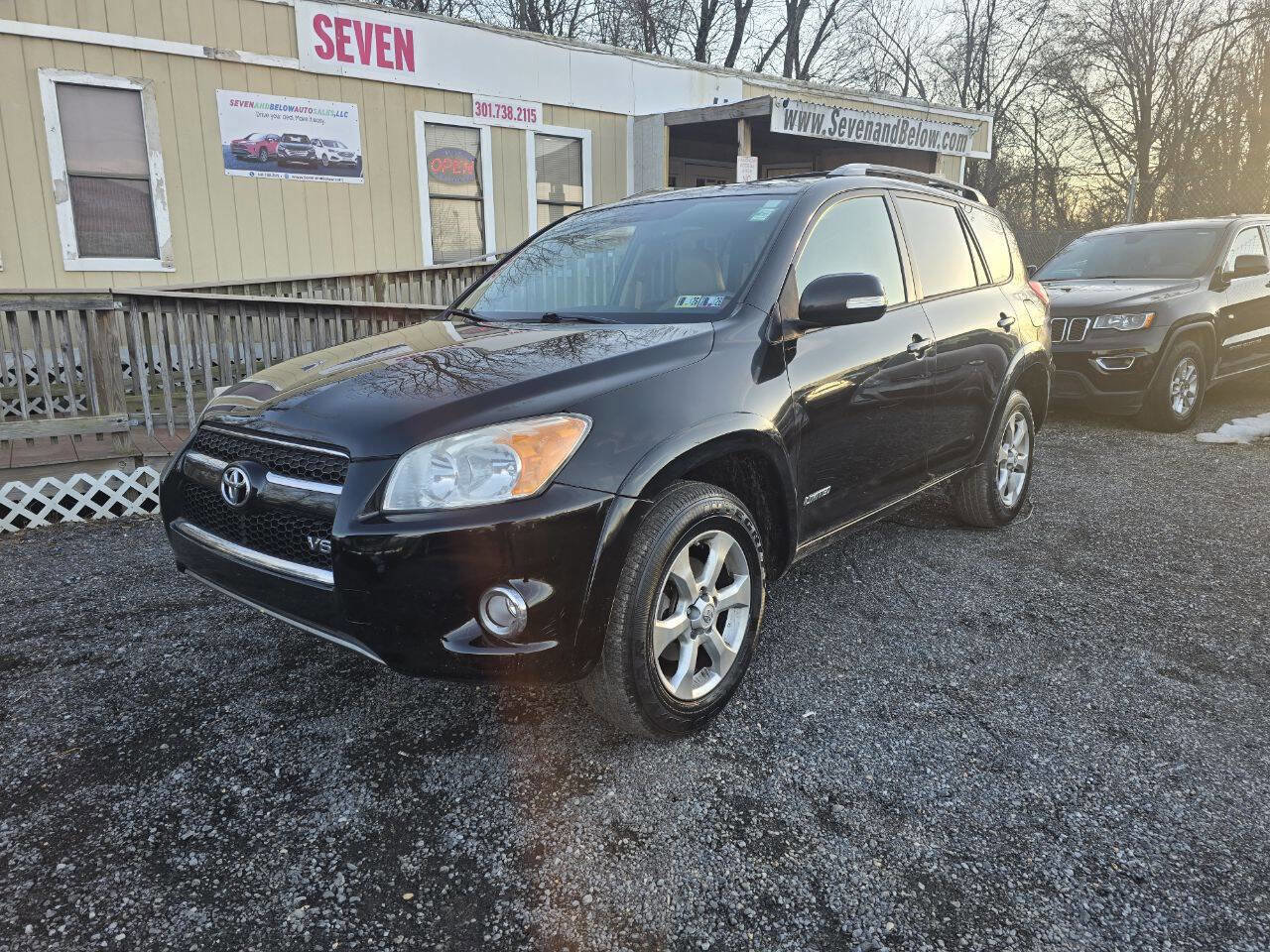 Used 2010 Toyota RAV4 Limited image 2