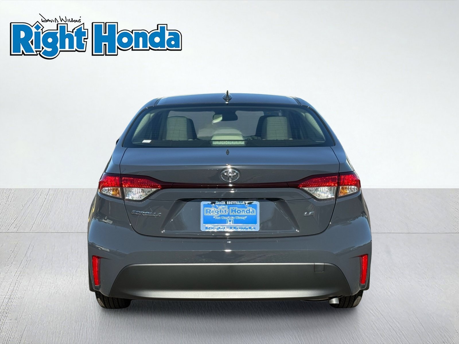 Used 2027 Toyota Corolla LE w/ LE Premium Package FWD image 7